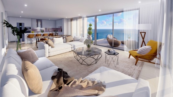 Luxury Waterfront Living 